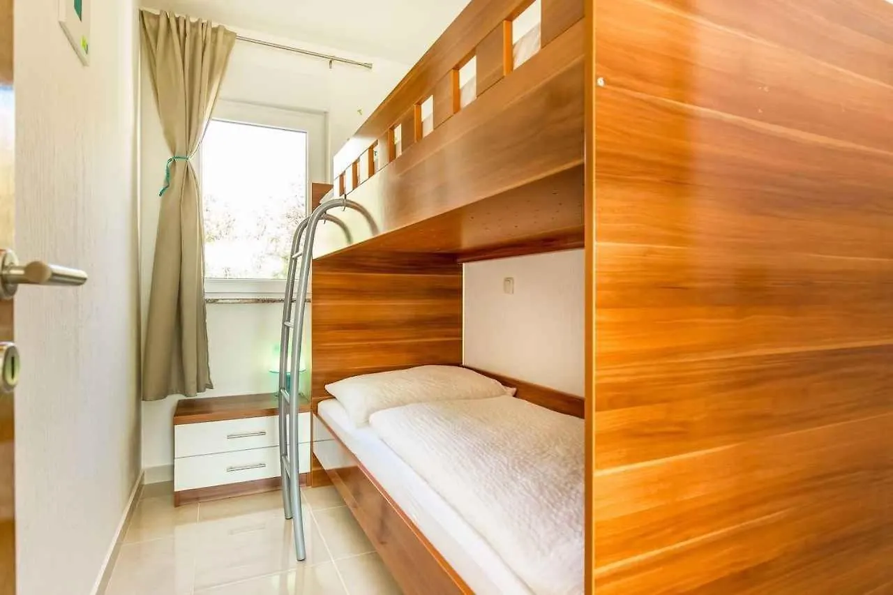 Holiday Home In Dramalj 5745