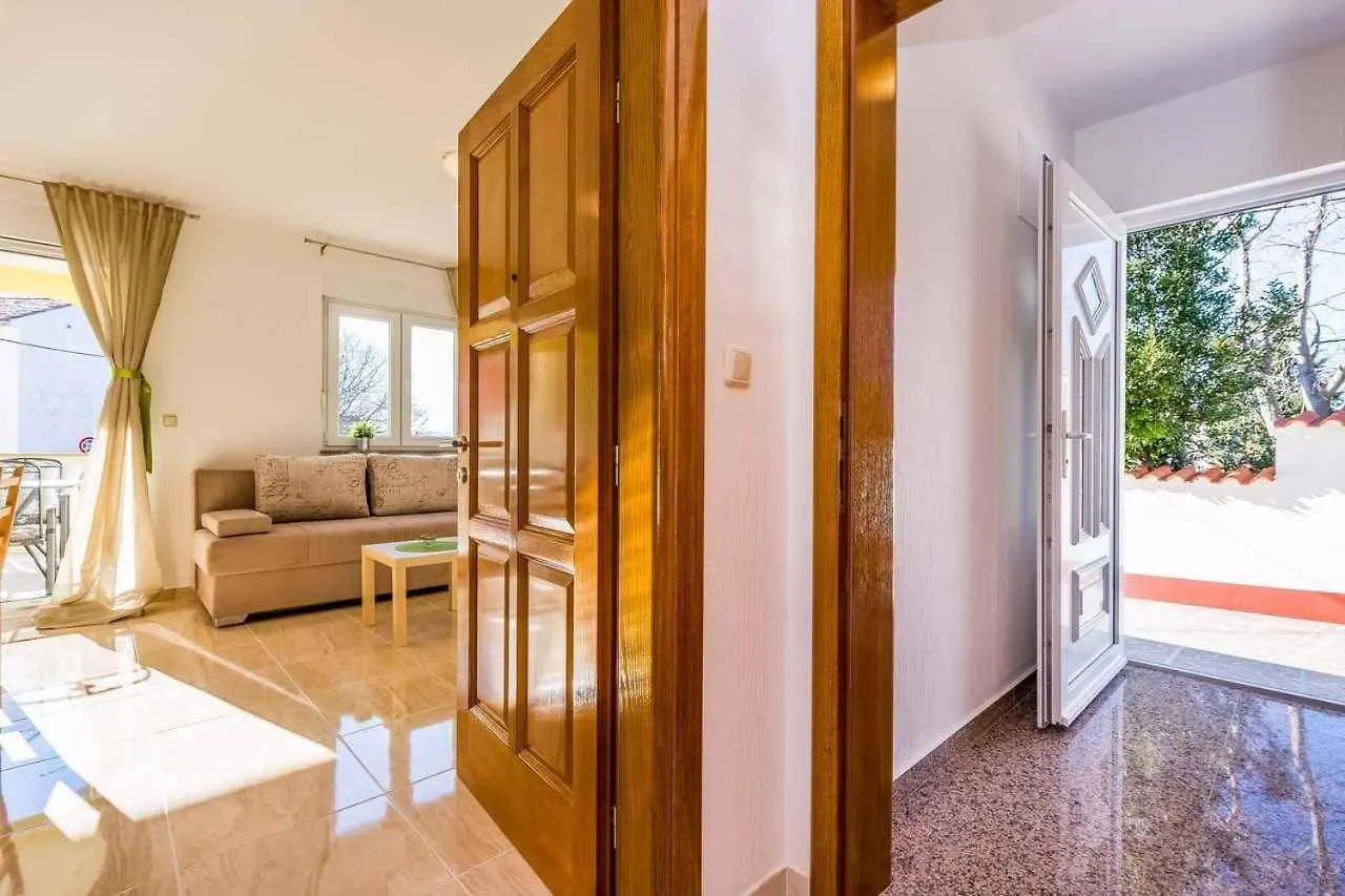 Holiday Home In Dramalj 5745